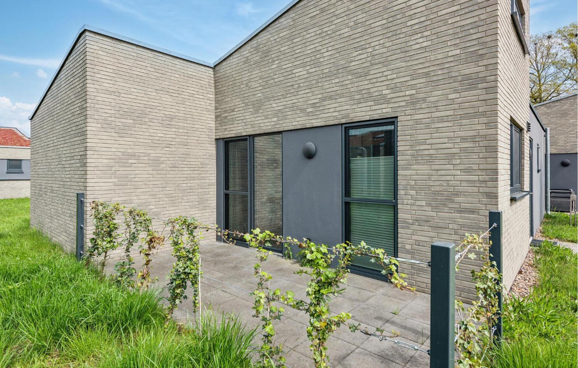 Awesome Home In Lembruch-Duemmer See With Kitchen Esterno foto
